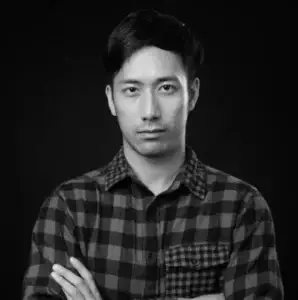 digital marketing company asian man e1724899833128
